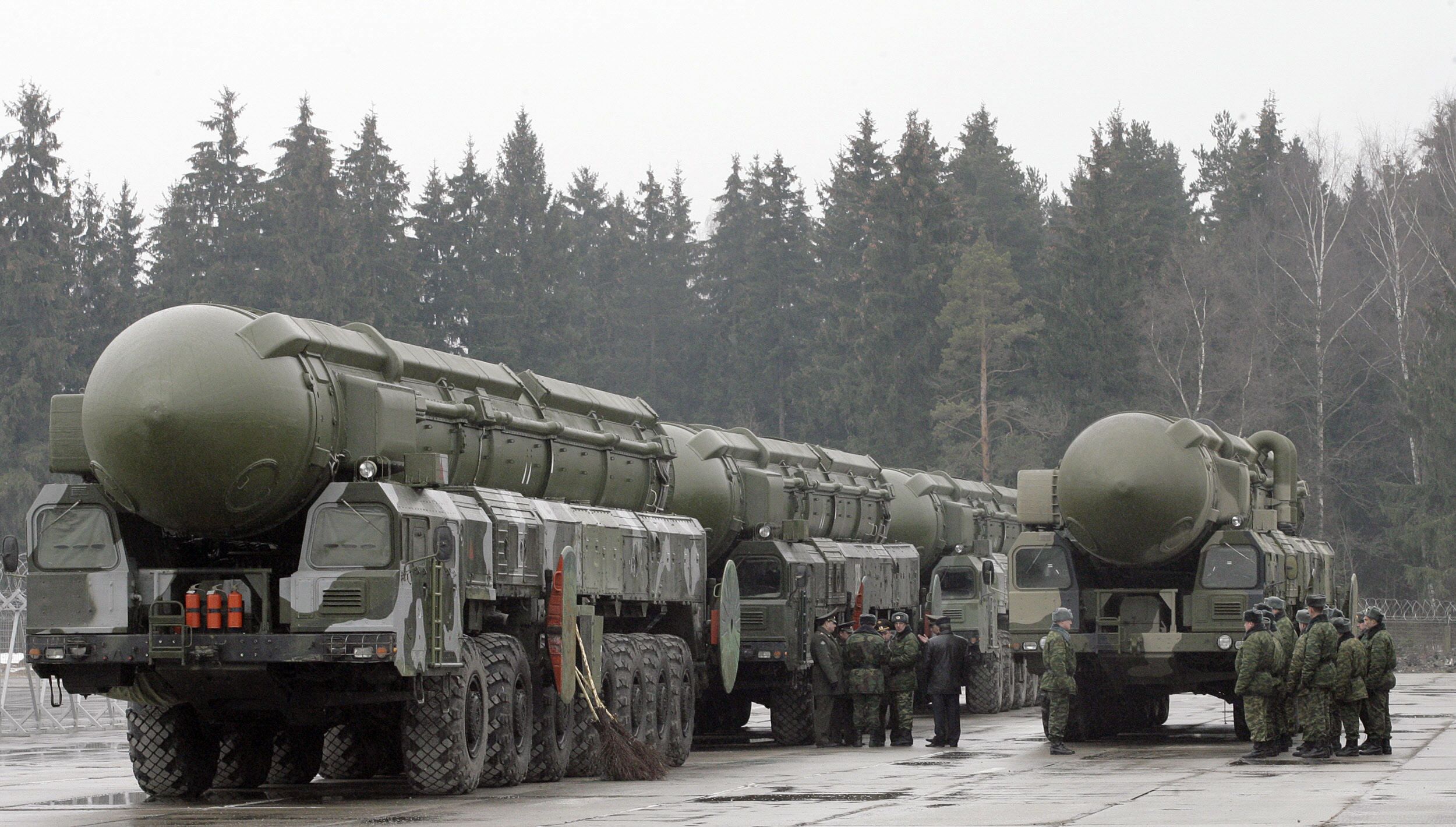 Russian nuclear Topol (aka SS-25) intercontinental ballistic missiles photographed in Yushkovo outside Moscow, 8 March 2008.